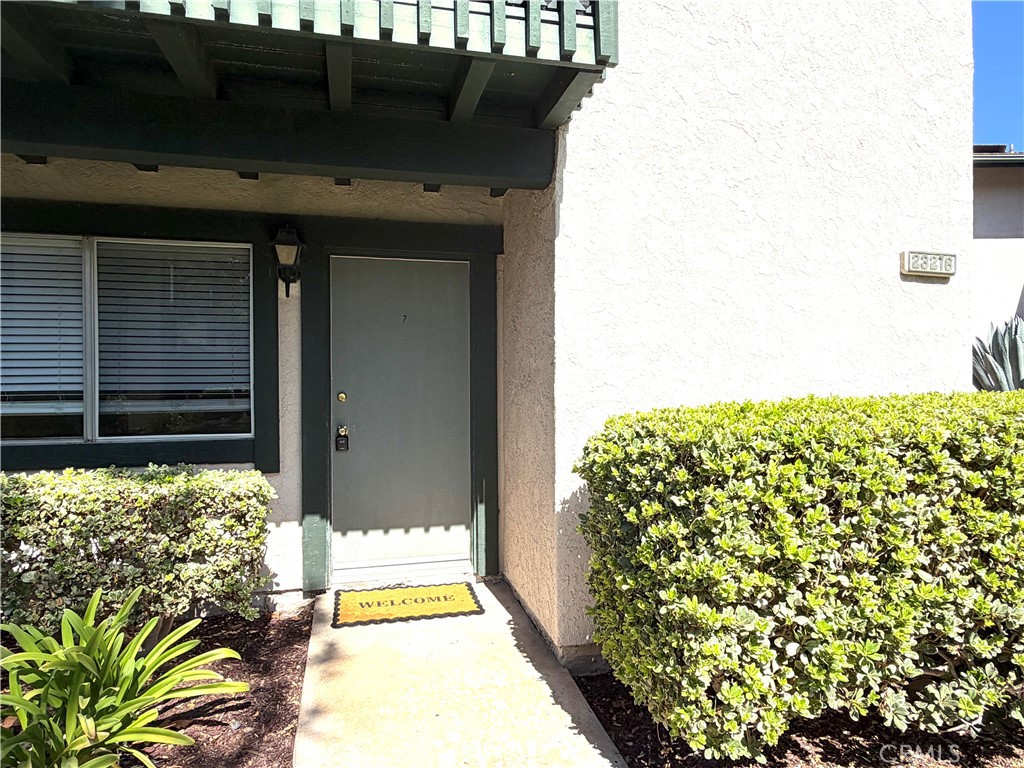 23216 Orange Ave 7 Property Photo 2