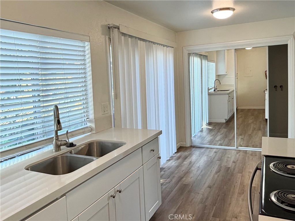 23216 Orange Ave 7 Property Photo 6