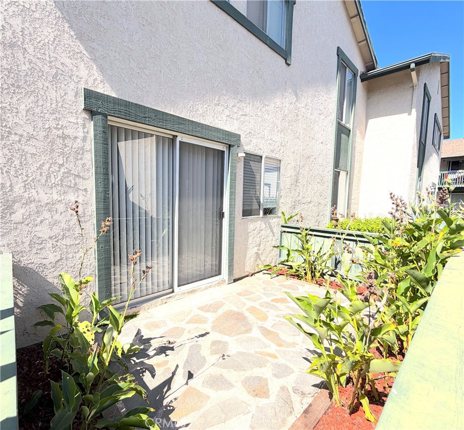 23216 Orange Ave 7 Property Photo 15