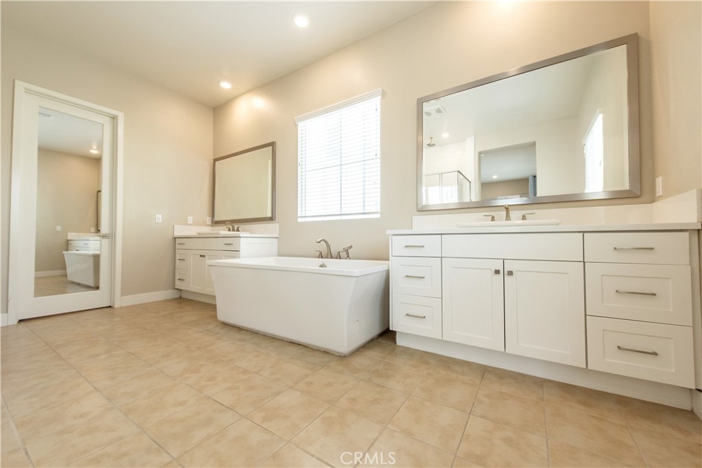 107 Pitch Property Photo 12