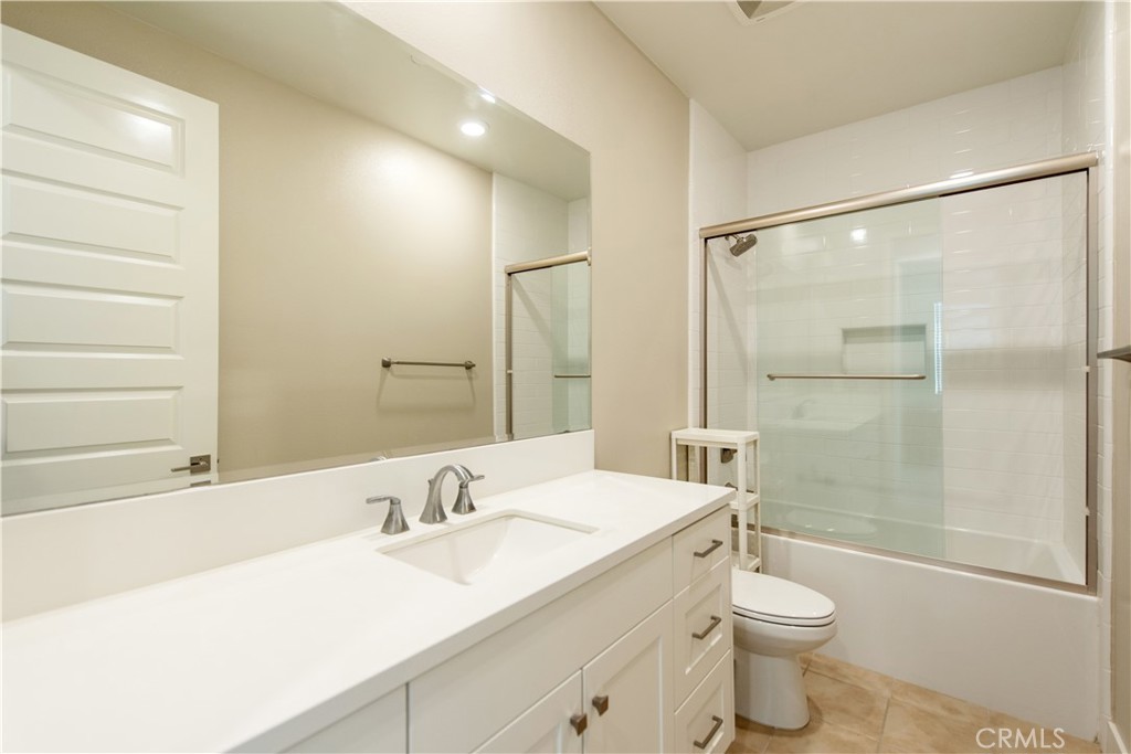 107 Pitch Property Photo 17