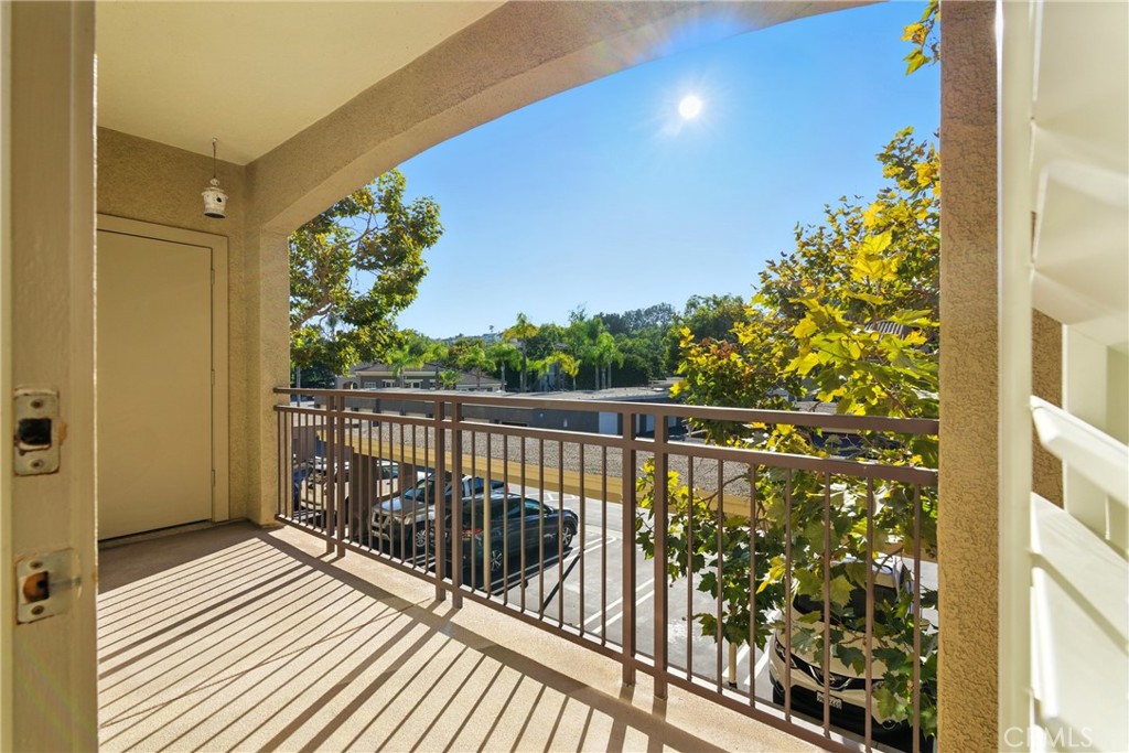 22681 Oakgrove 225 Property Photo 1
