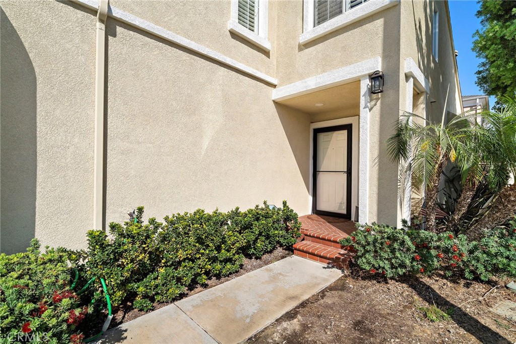 14840 Kara Court Property Photo 3