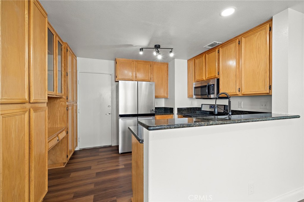 14840 Kara Court Property Photo 10
