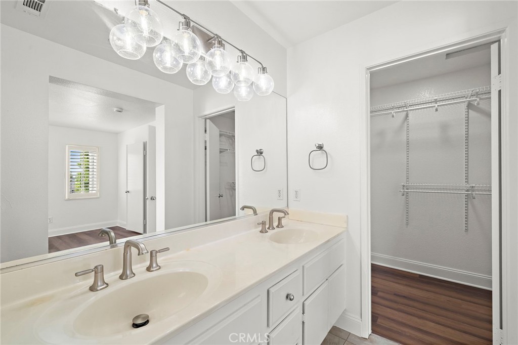 14840 Kara Court Property Photo 21