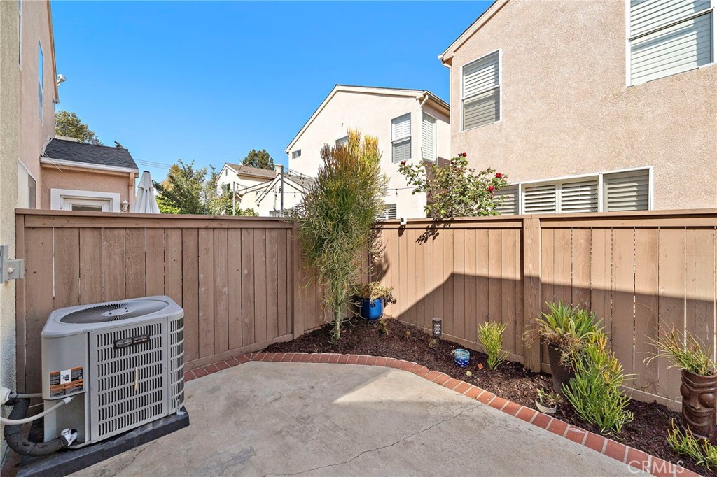 14840 Kara Court Property Photo 27