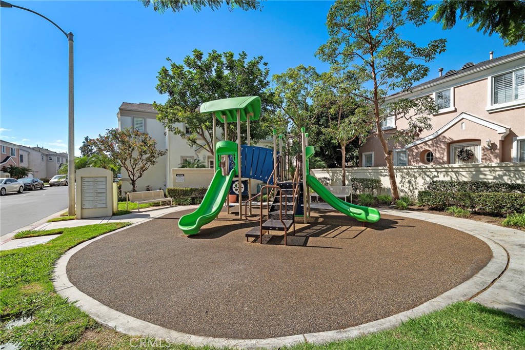 14840 Kara Court Property Photo 32