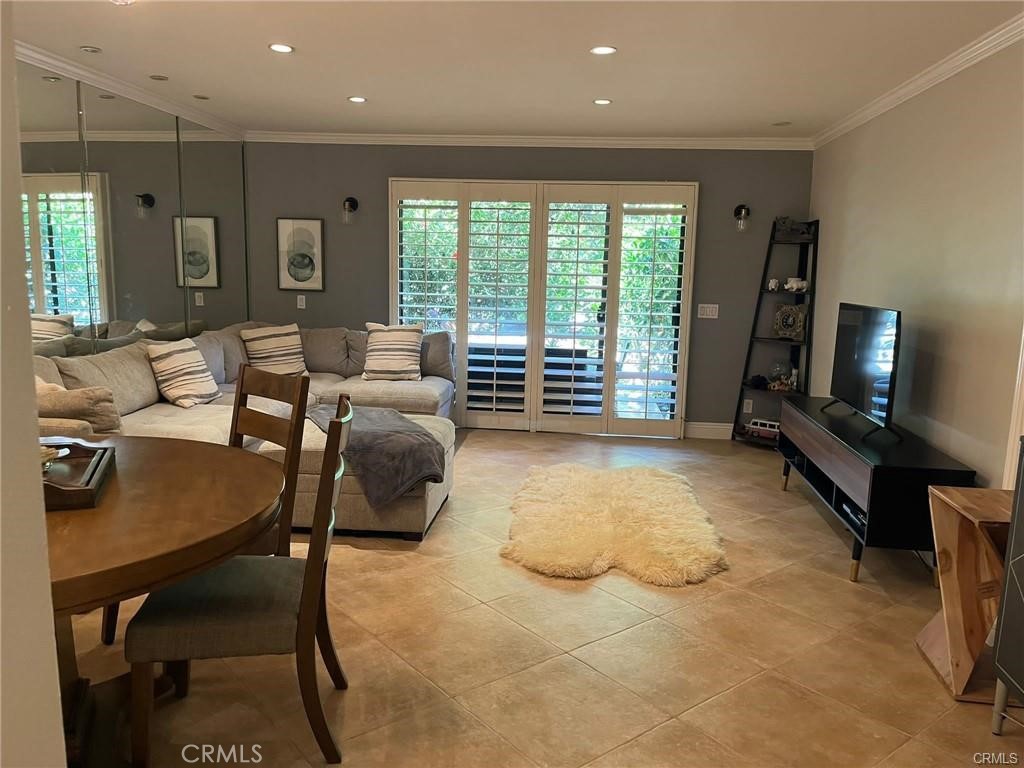 142 Orange Blossom Property Photo 2