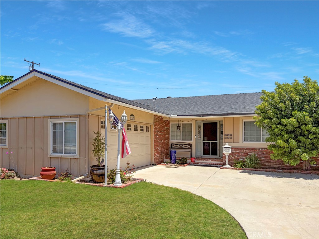 342 Ridgeway Property Photo 2