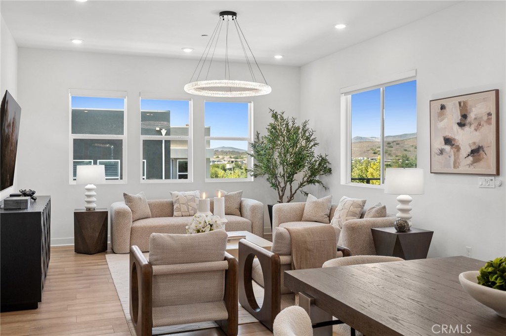 131 Sash Property Photo 16