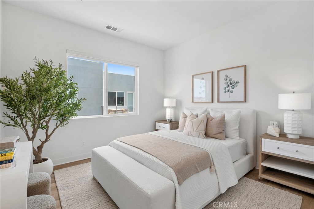 131 Sash Property Photo 27