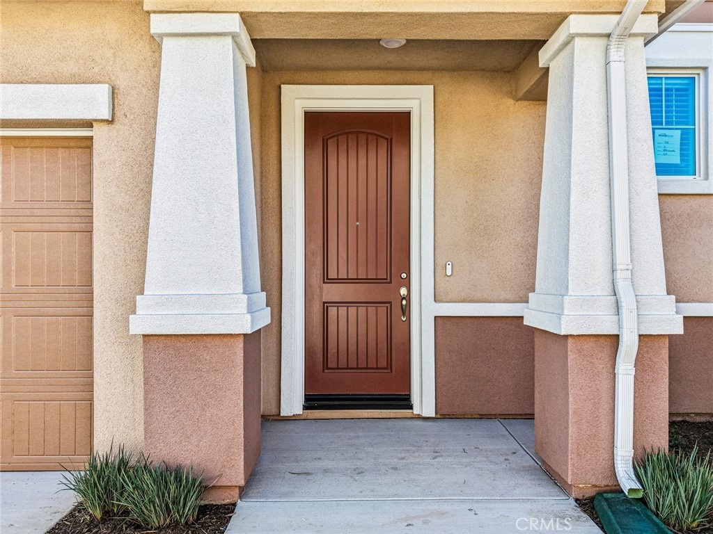1943 Limetta Lane Property Photo 6