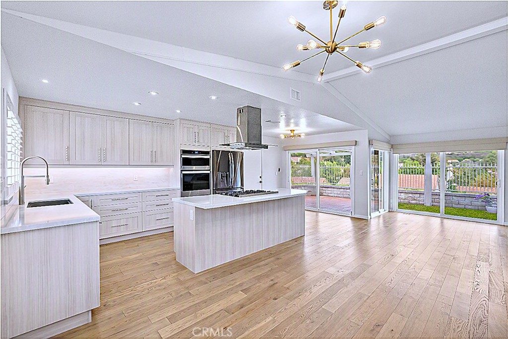 28212 VIA CERNUDA Property Photo 1