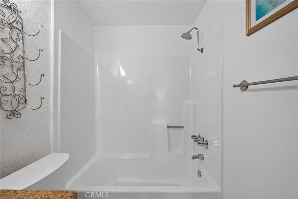 720 W 4th 318 Property Photo 43