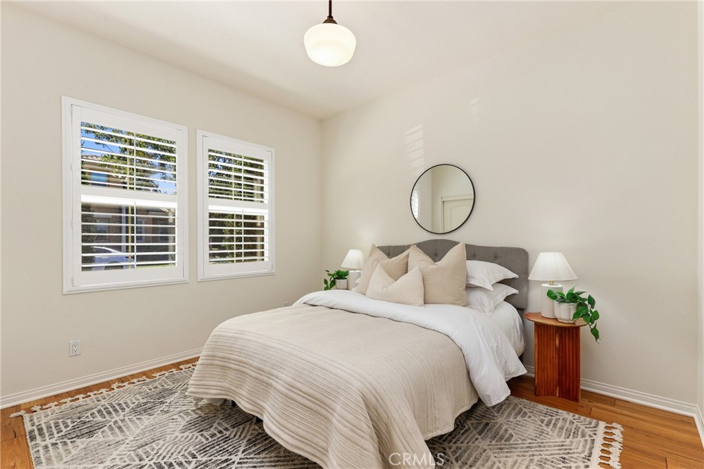 31 Roycroft Property Photo 14