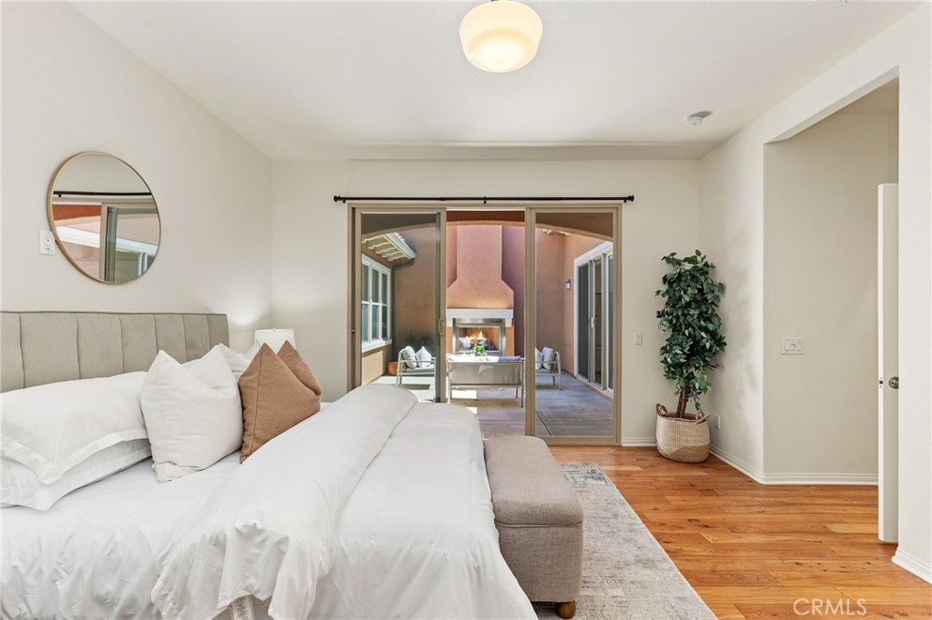 31 Roycroft Property Photo 19