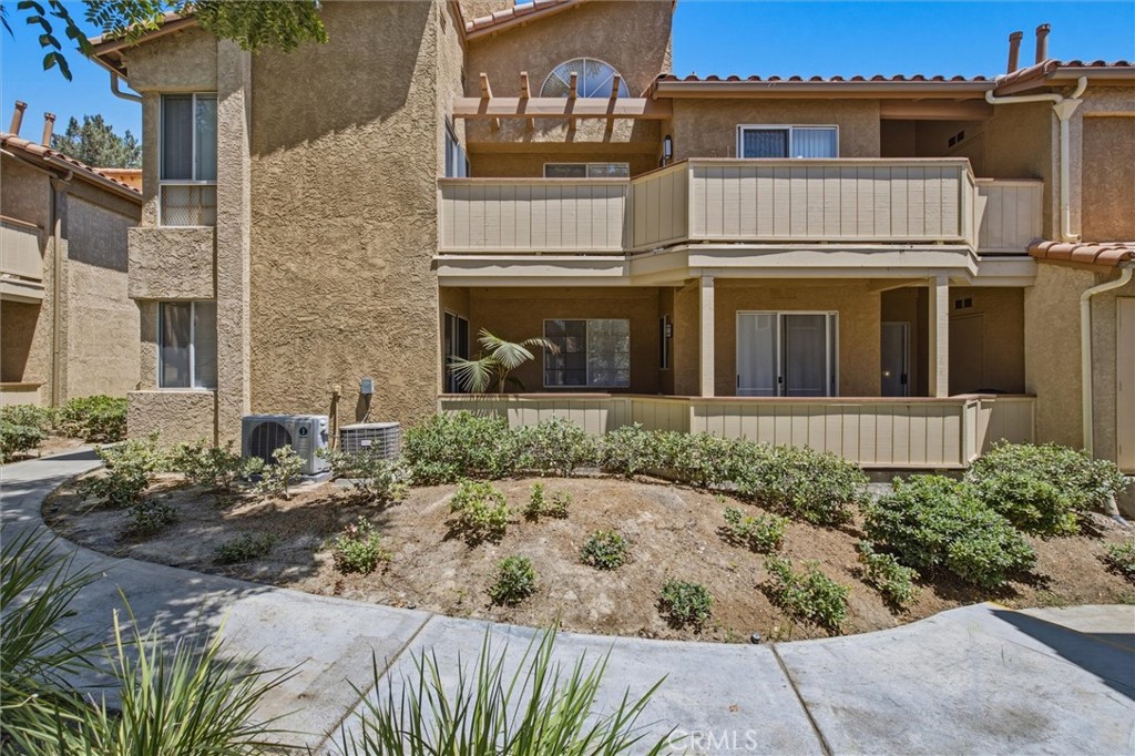 5360 Silver Canyon Road 8a Property Photo 1