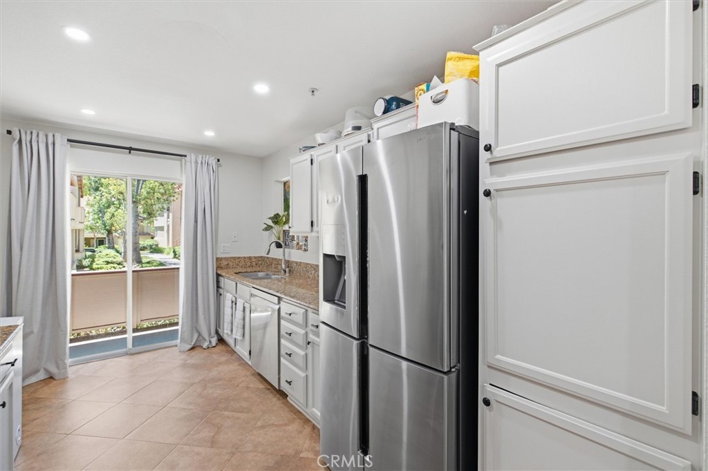 5360 Silver Canyon Road 8a Property Photo 12