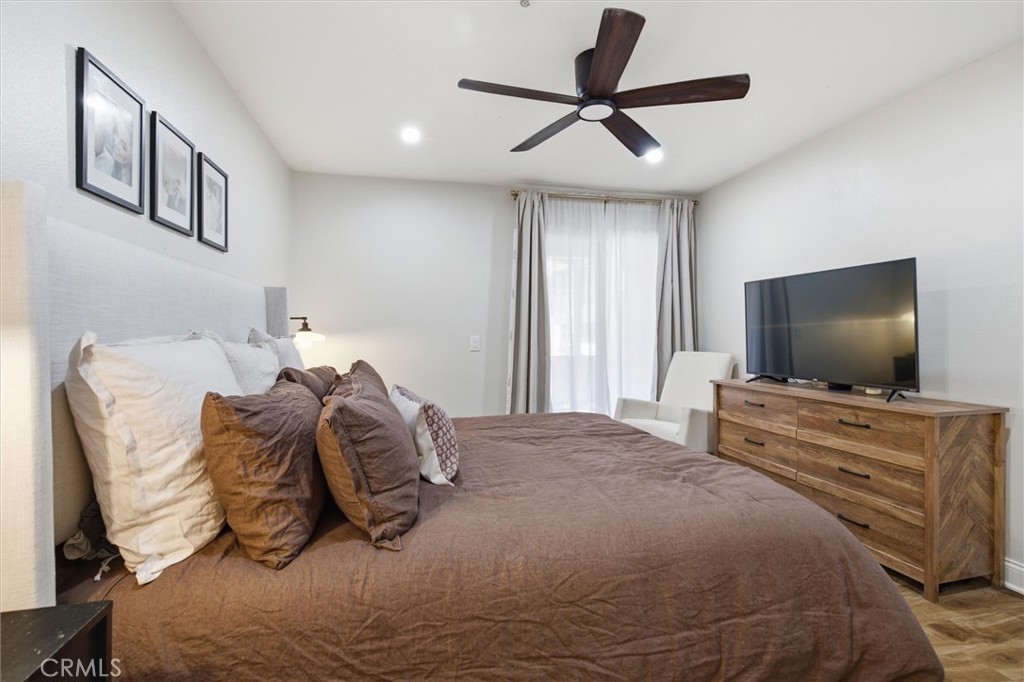 5360 Silver Canyon Road 8a Property Photo 16