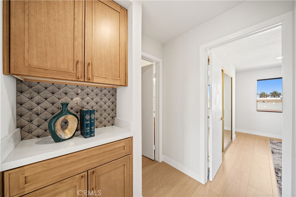 1805 Vine F Property Photo 13