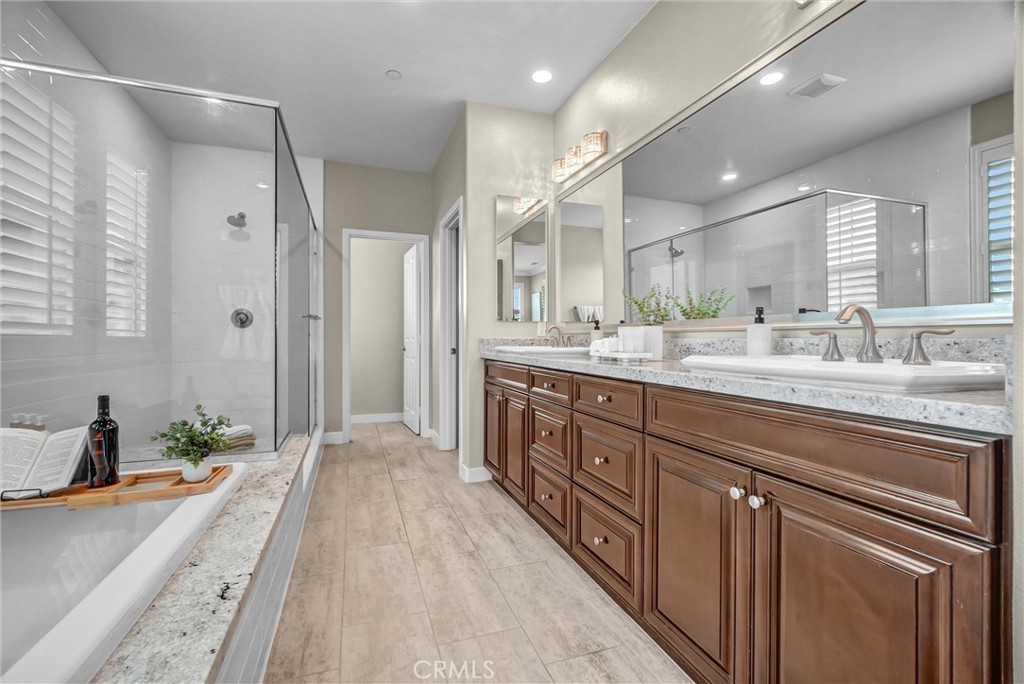 264 Cultivate Property Photo 16