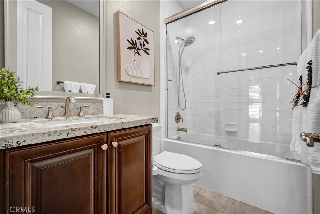 264 Cultivate Property Photo 25