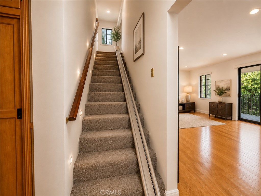 5138 Southridge Property Photo 8