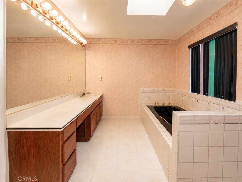 5138 Southridge Property Photo 23