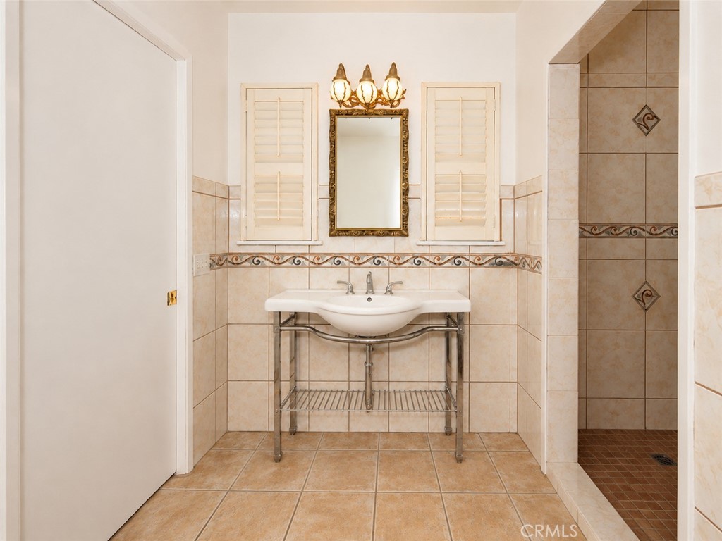 5138 Southridge Property Photo 33