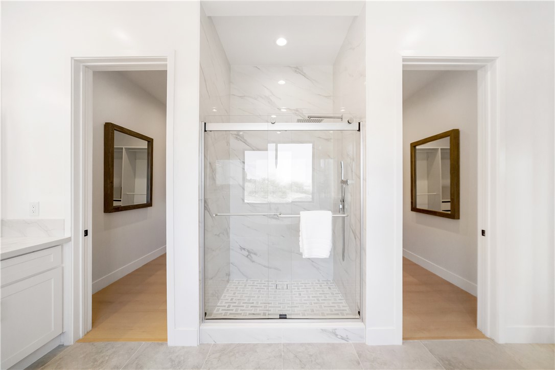 2027 Via Monserate Property Photo 17