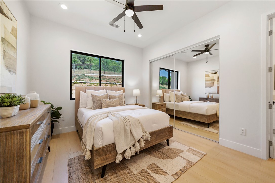 2027 Via Monserate Property Photo 19