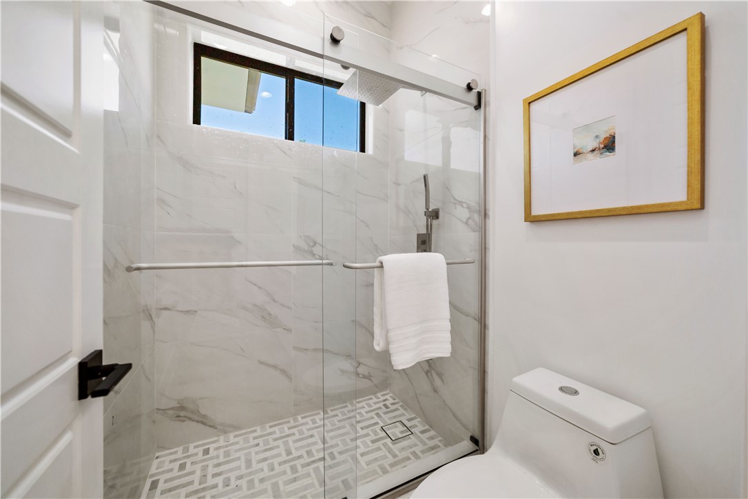 2027 Via Monserate Property Photo 22
