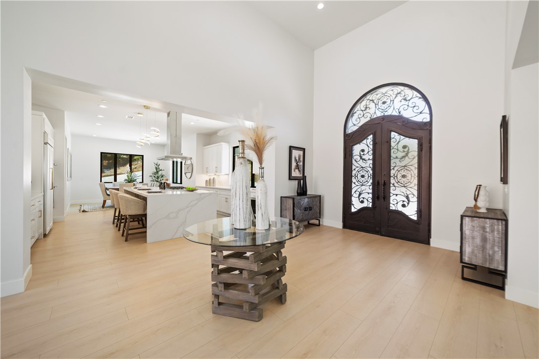 2027 Via Monserate Property Photo 39