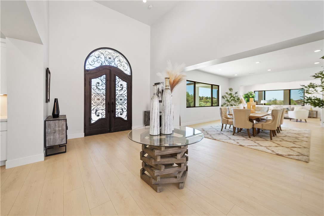 2027 Via Monserate Property Photo 40