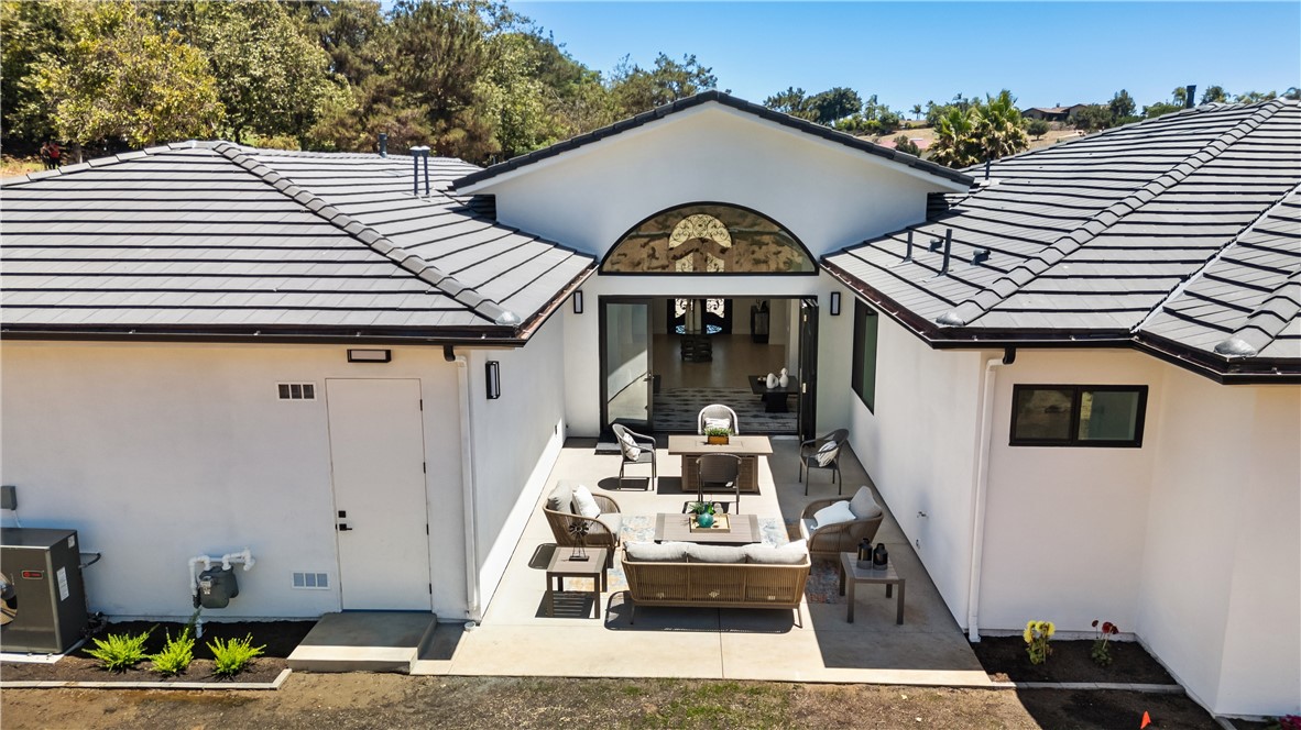 2027 Via Monserate Property Photo 53
