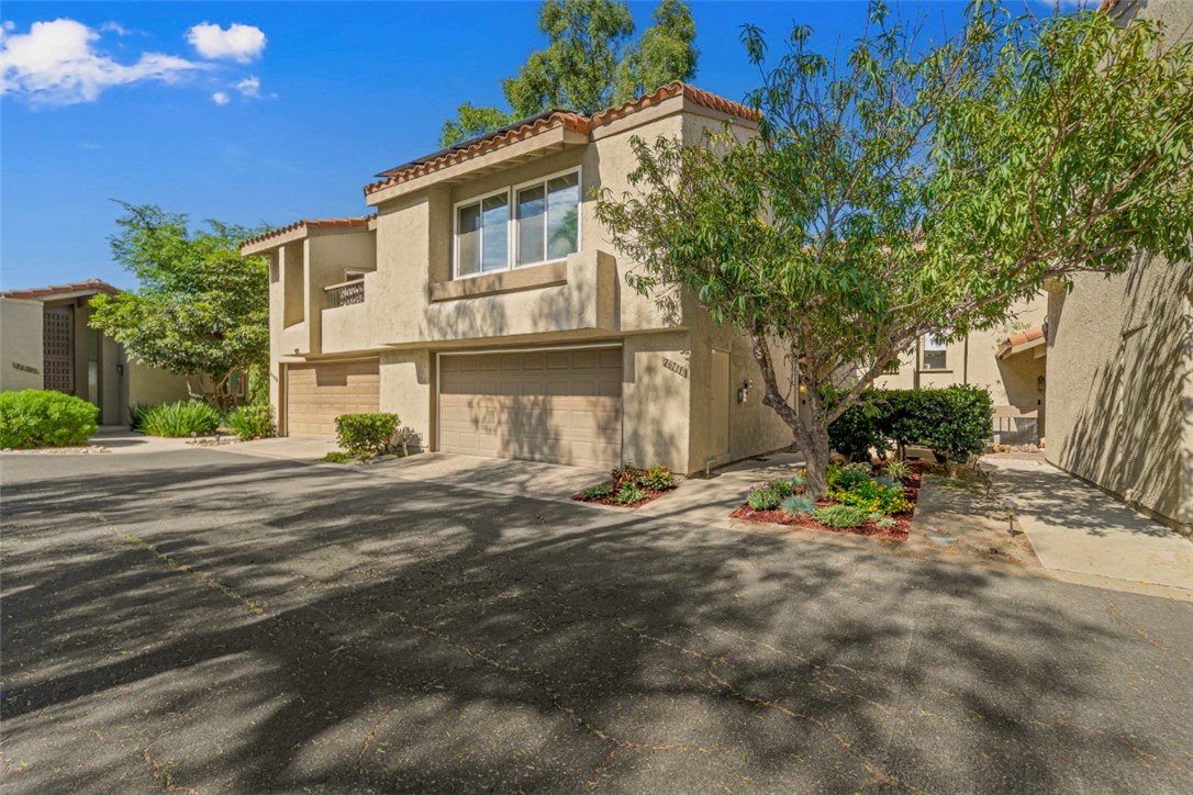 26711 Dulcinea Property Photo 1