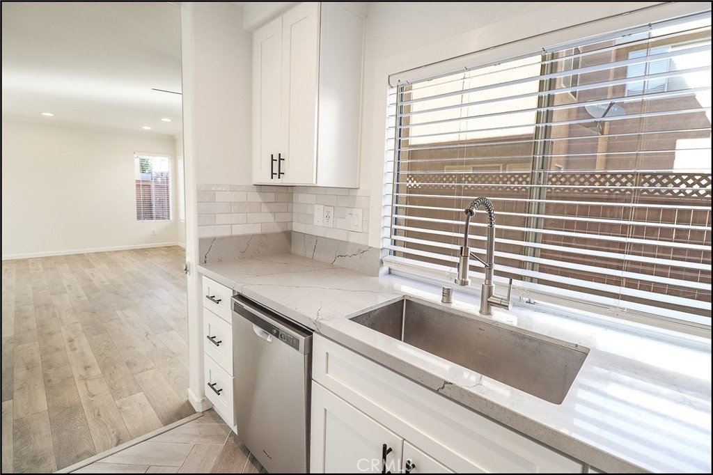5 Chatham Ct Property Photo 9