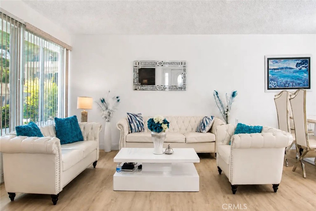 2383 Via Mariposa W A Property Photo 1