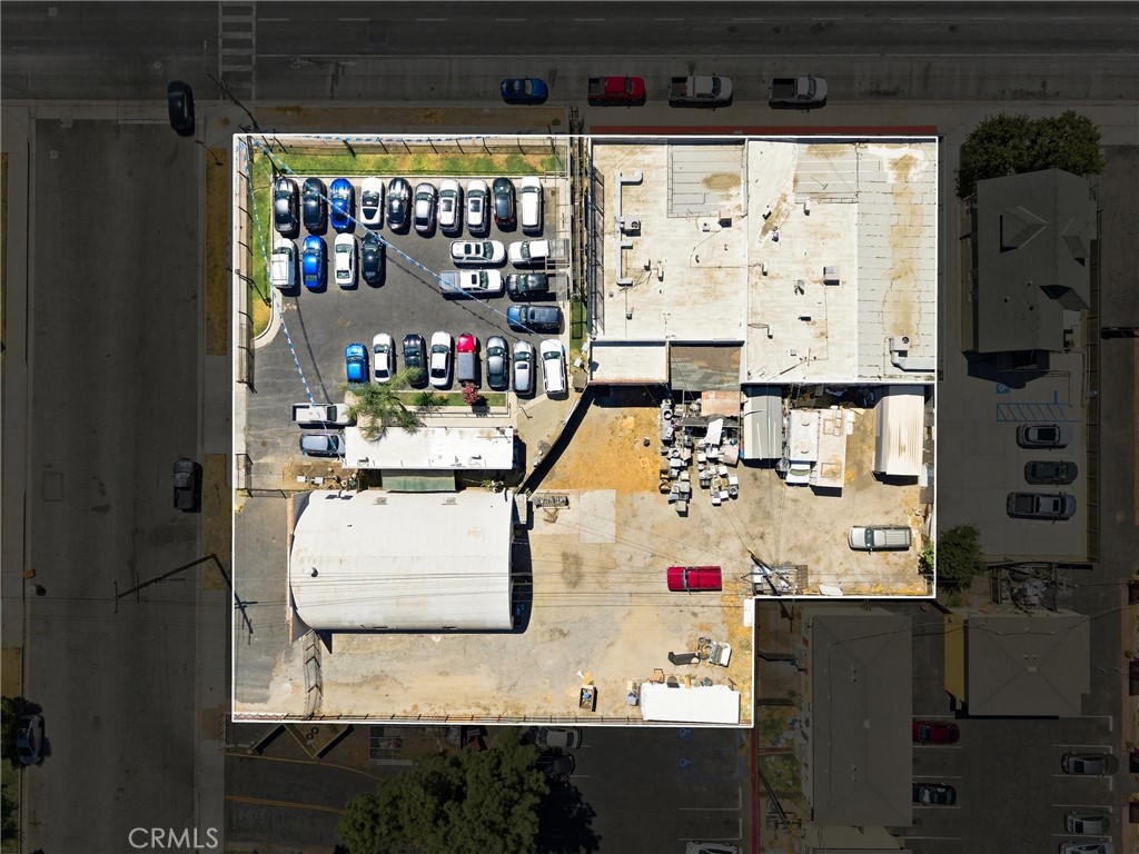 1440 2nd Property Photo 1