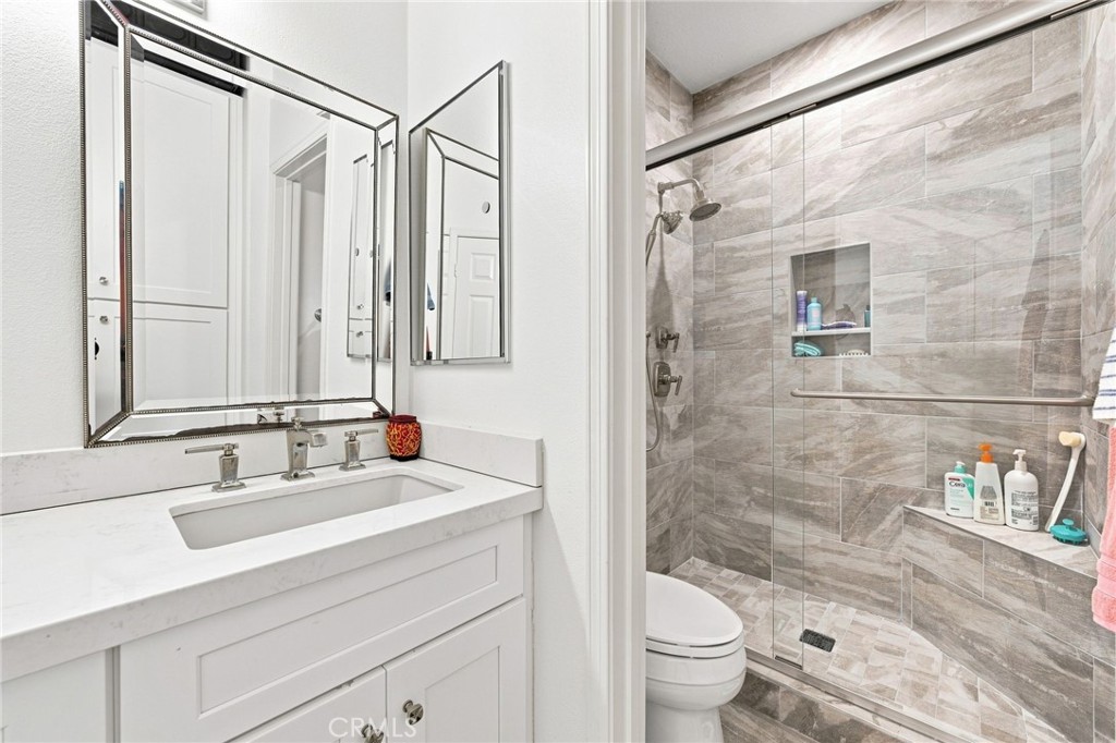 26382 Modena Property Photo 42