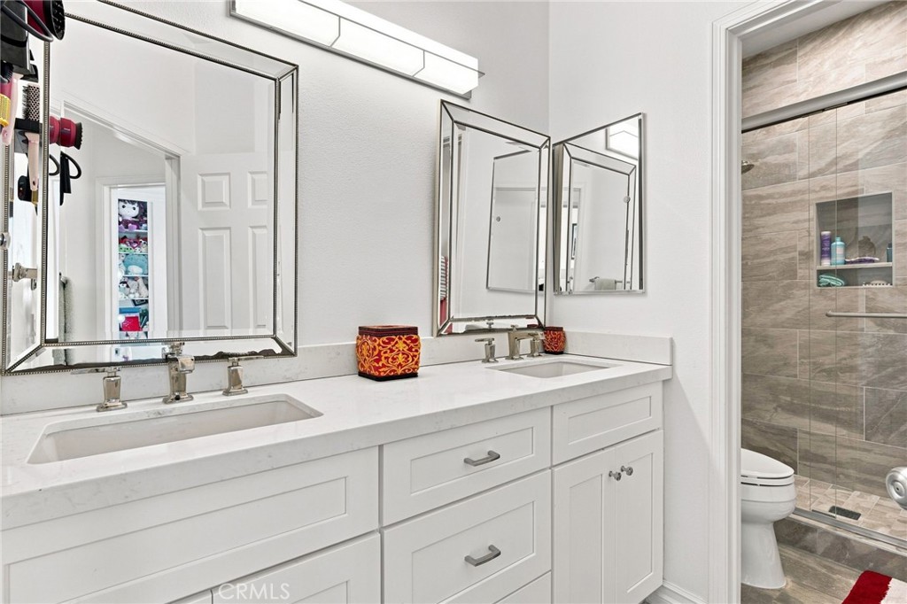 26382 Modena Property Photo 43