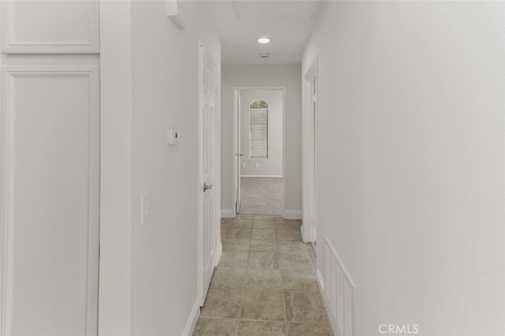 16 Chaumont Circle Property Photo 15
