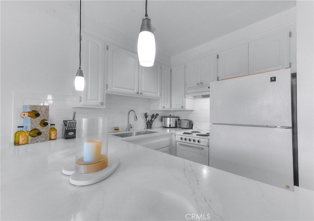 200 Mcneil Lane 211 Property Photo 11