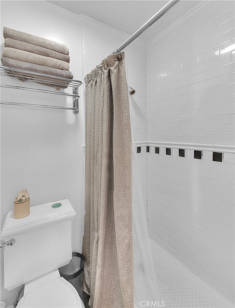 200 Mcneil Lane 211 Property Photo 24