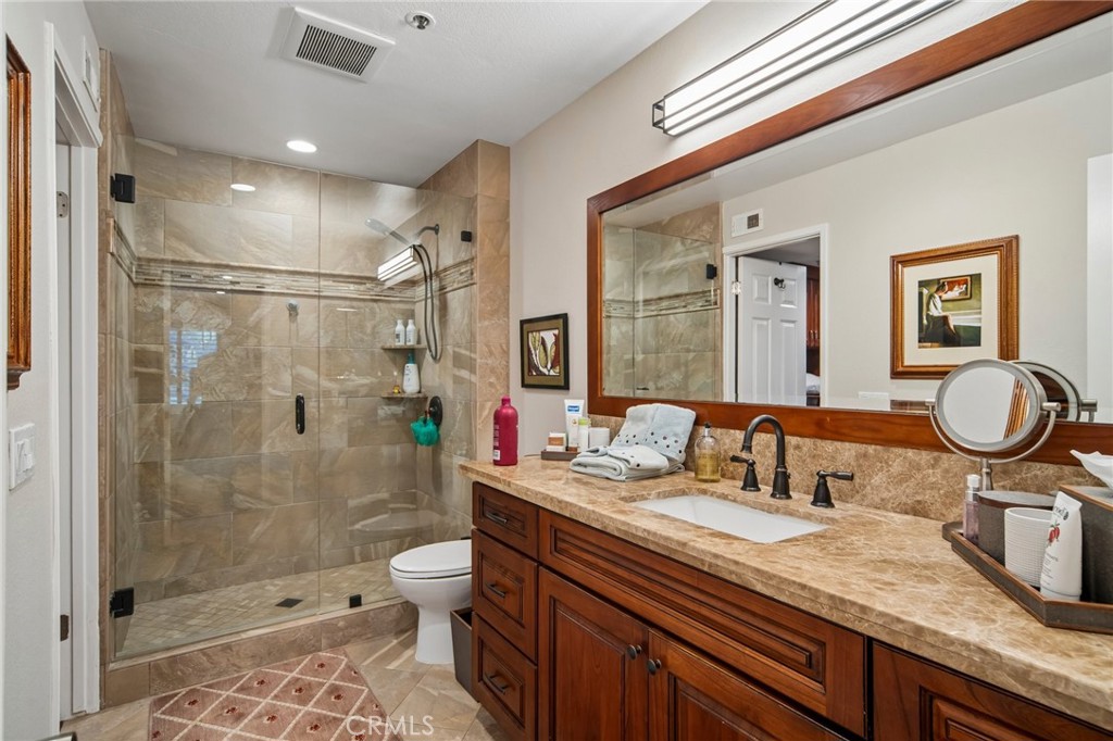 240 Nice Lane 117 Property Photo 17