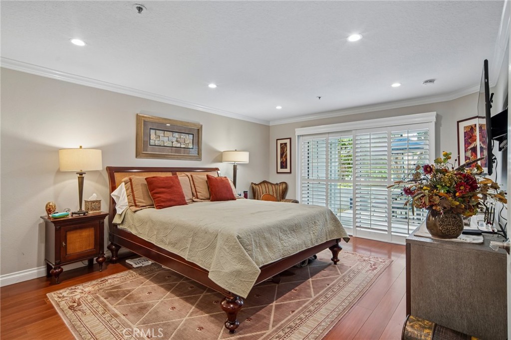240 Nice Lane 117 Property Photo 19