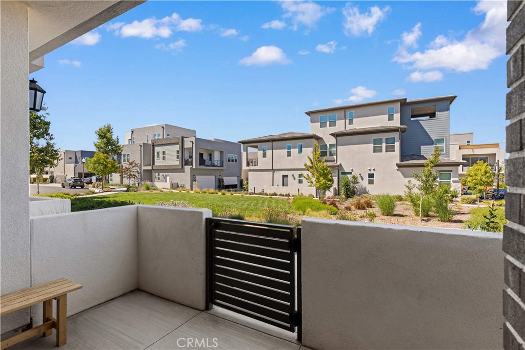 275 Sash Property Photo 6