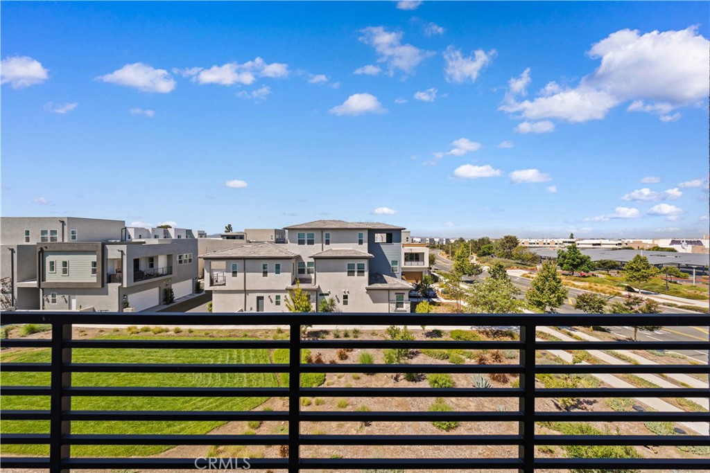 275 Sash Property Photo 26