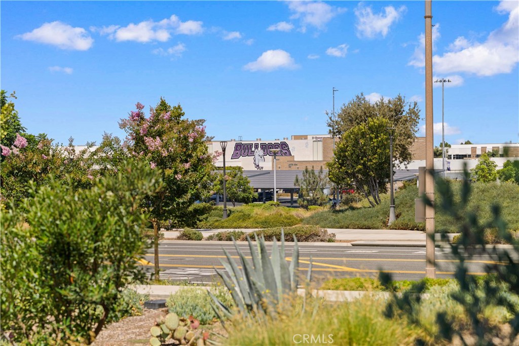 275 Sash Property Photo 43