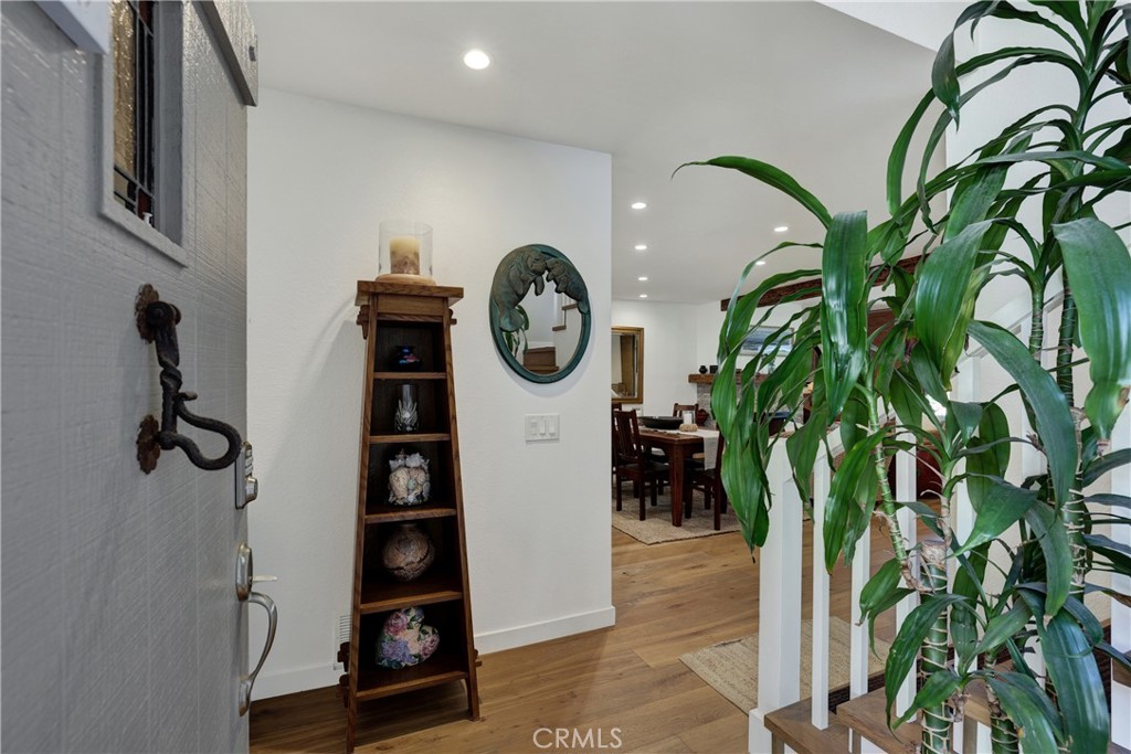 27025 Mill Pond Property Photo 5